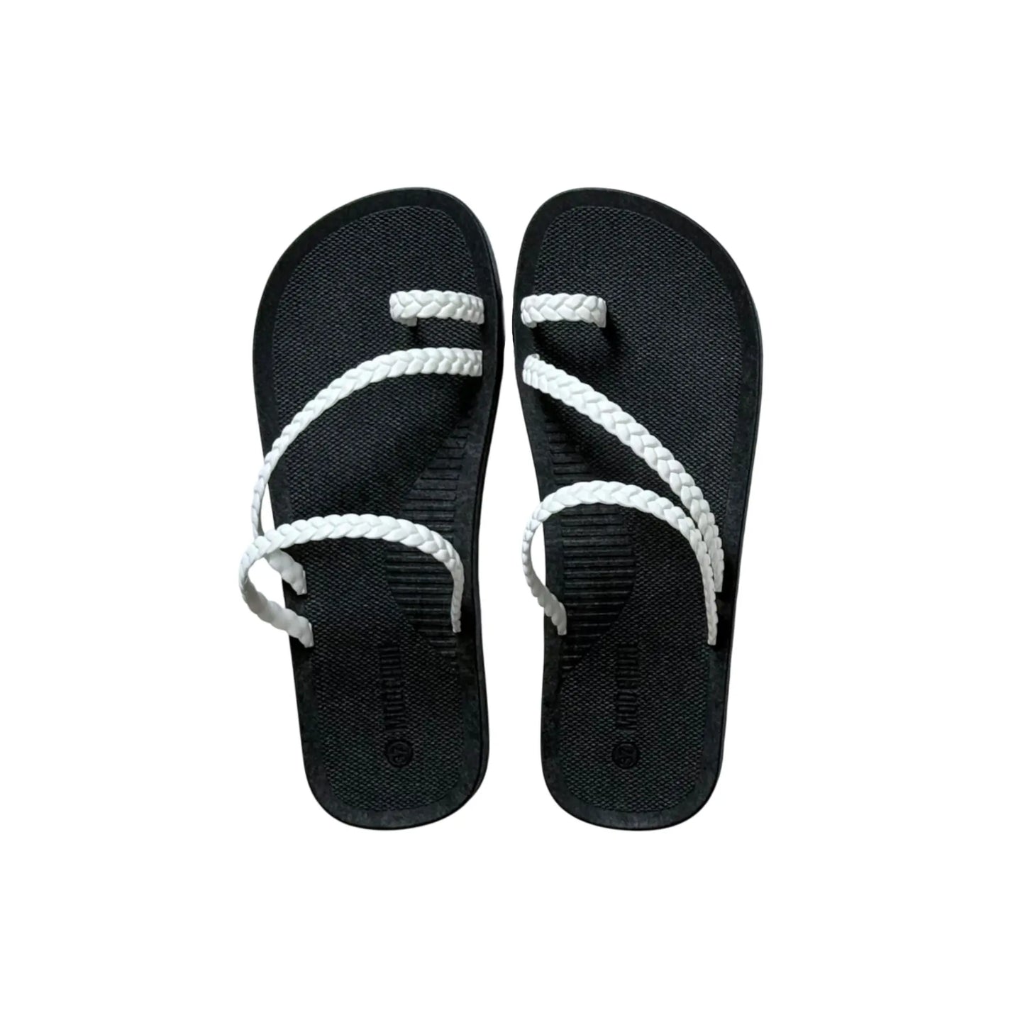 view:other;variant:black|white