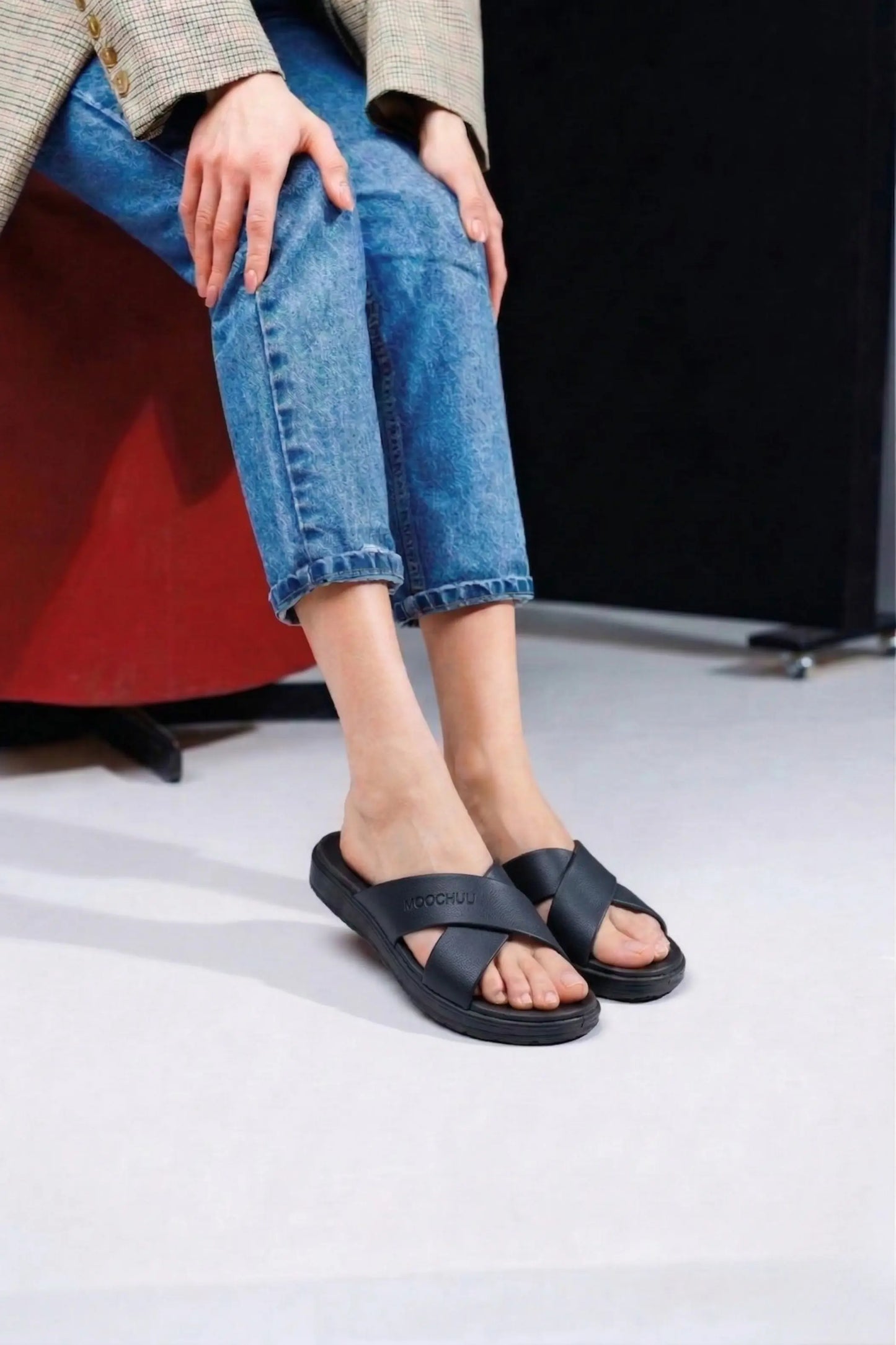 view:closeup;variant:black|black