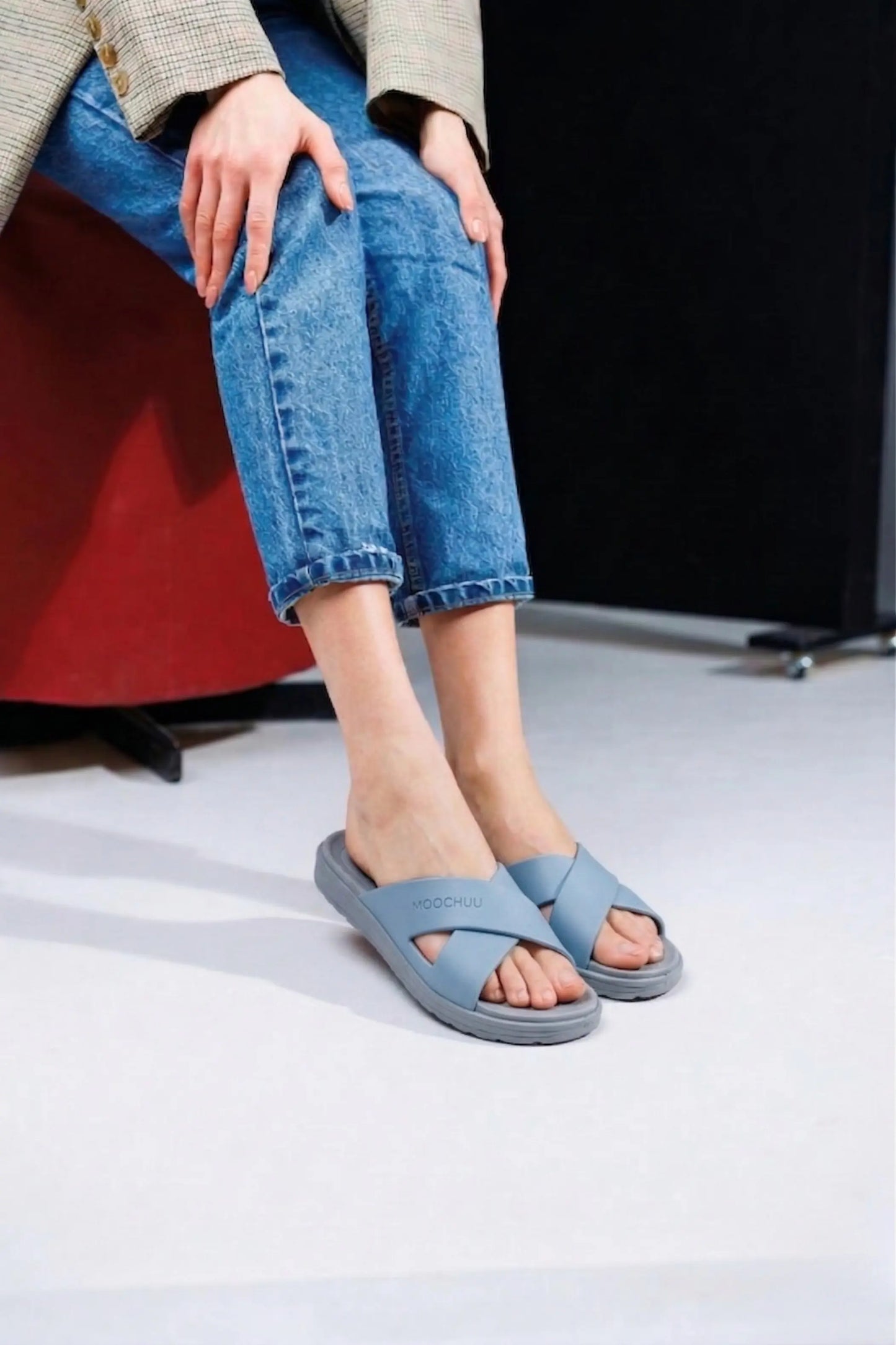 view:closeup;variant:grey|grey
