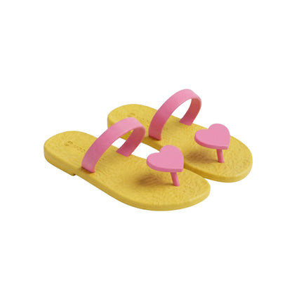 view:side;variant:heart|yellow - light pink