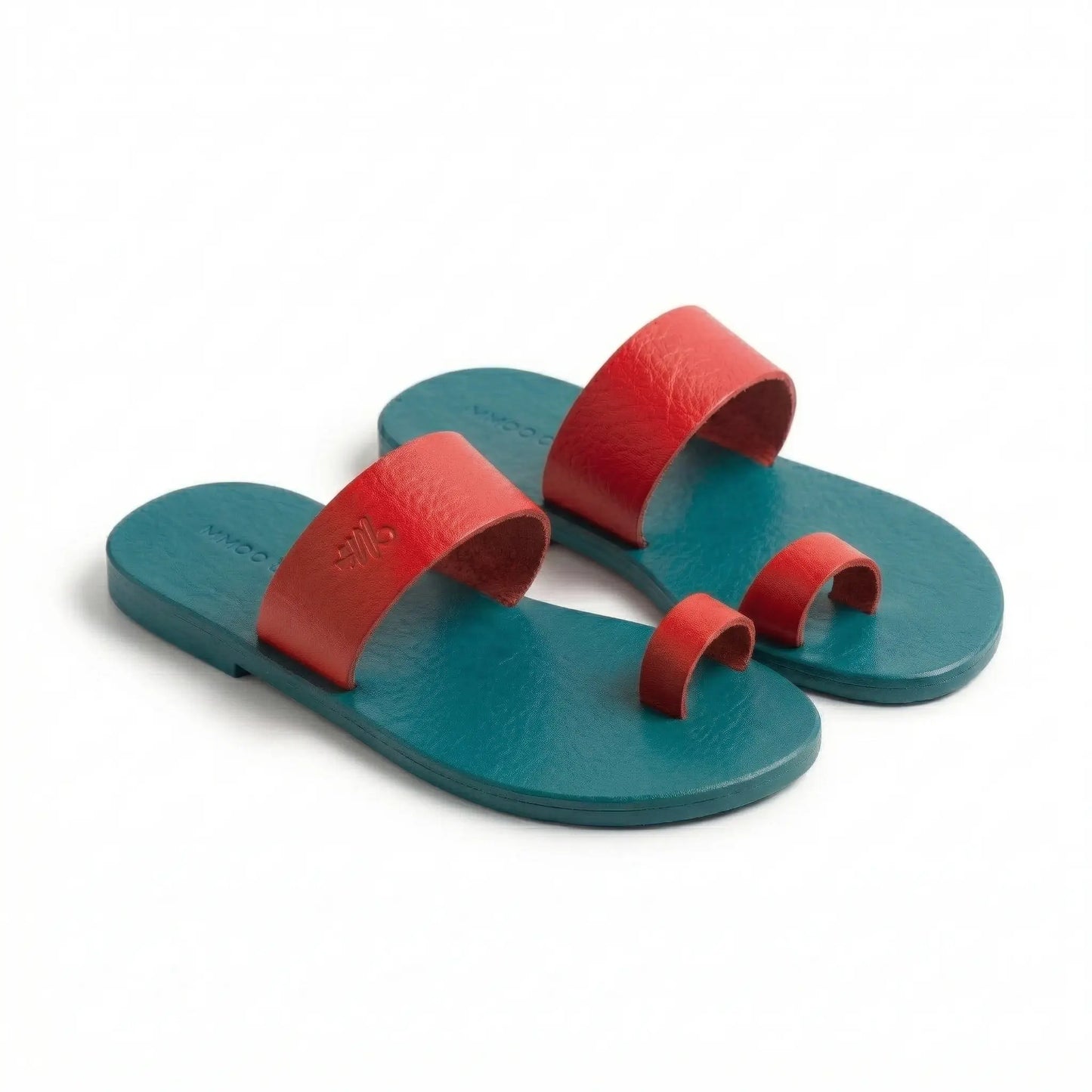view:side;variant:green|red