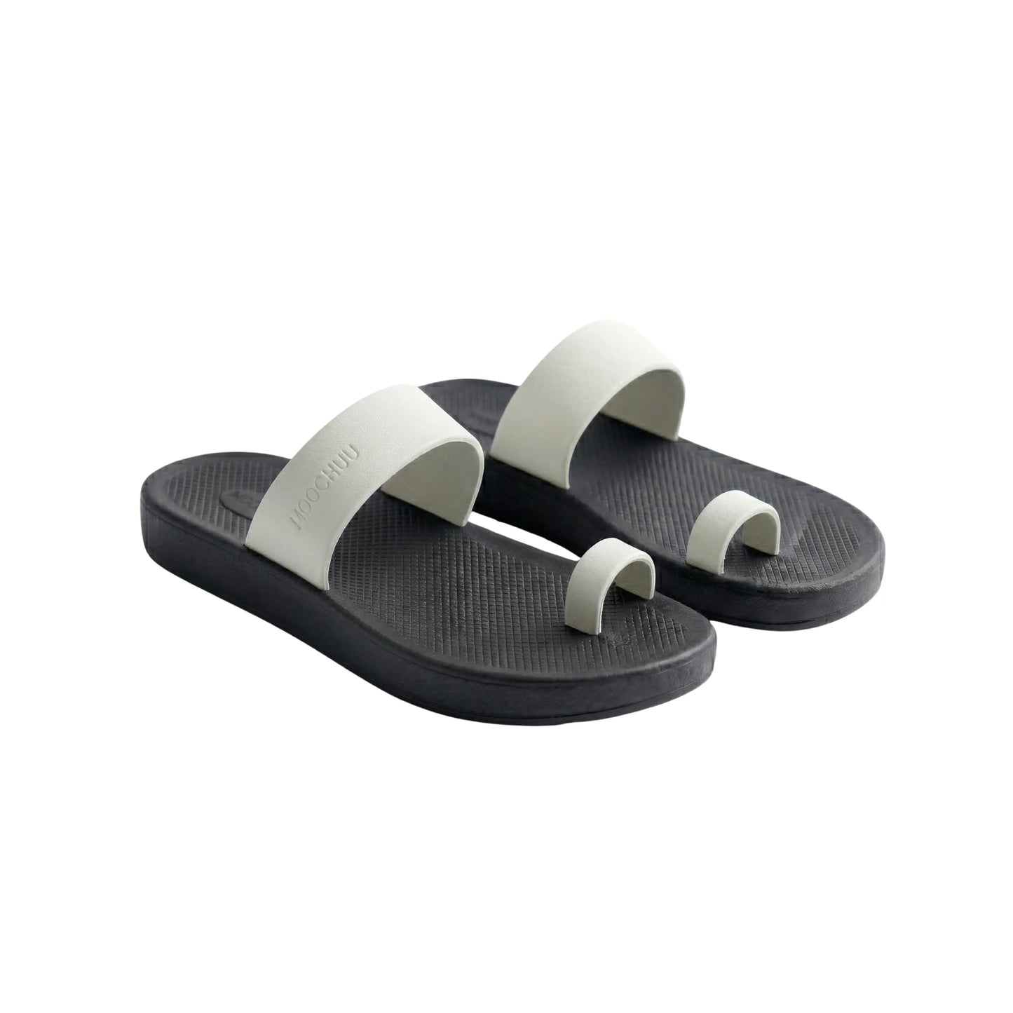 view:side;variant:black|white
