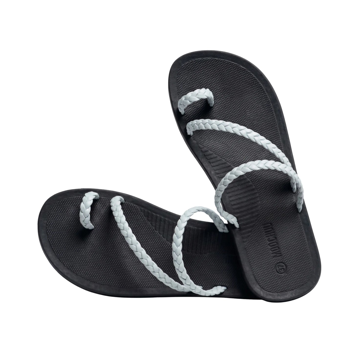view:main;variant:black|white