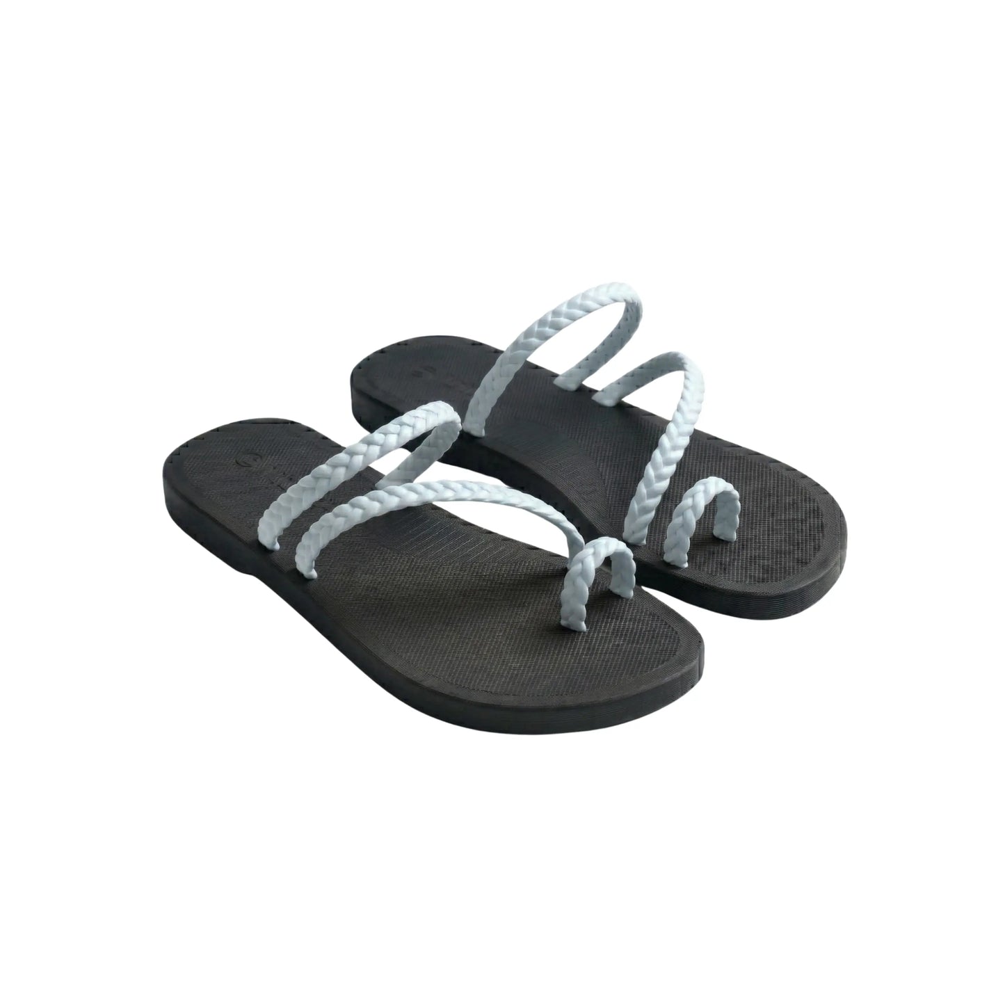 view:side;variant:black|white