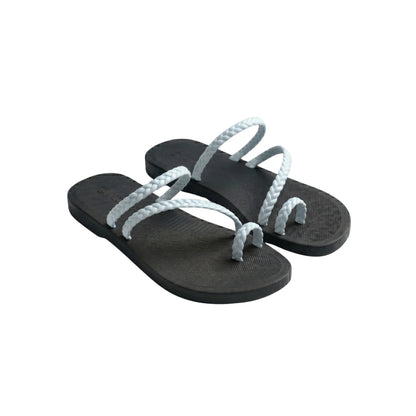view:side;variant:black|white
